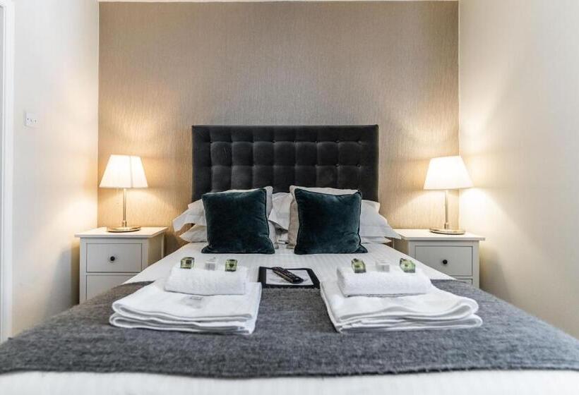 فندق Black Horse