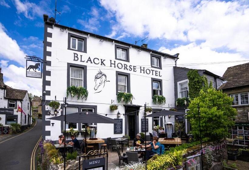 فندق Black Horse