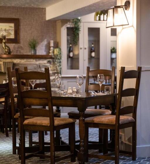 فندق Black Horse