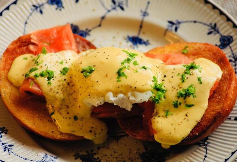 فندق The Bridge House