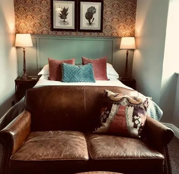 Hotelli The Bridge House