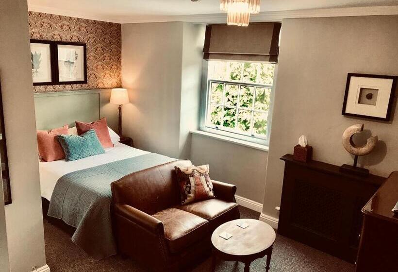 فندق The Bridge House