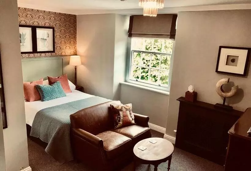 Hotelli The Bridge House