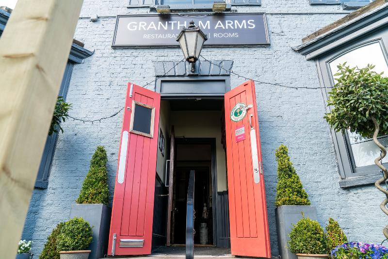 ホテル Grantham Arms