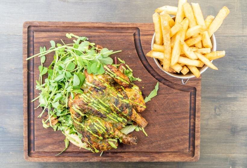 ホテル Grantham Arms