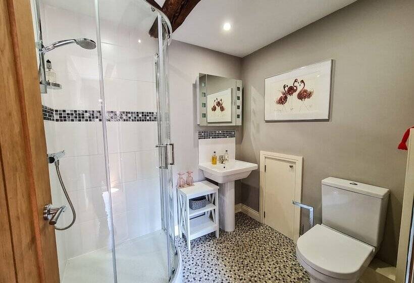 ホテル Grantham Arms