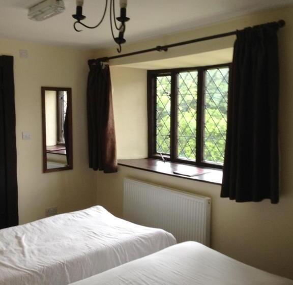 مبيت وإفطار Langley Inn