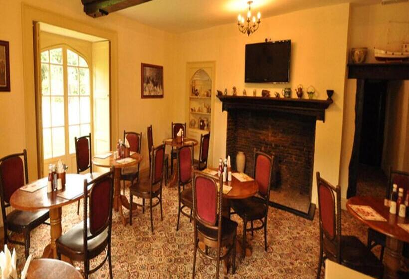 مبيت وإفطار Langley Inn