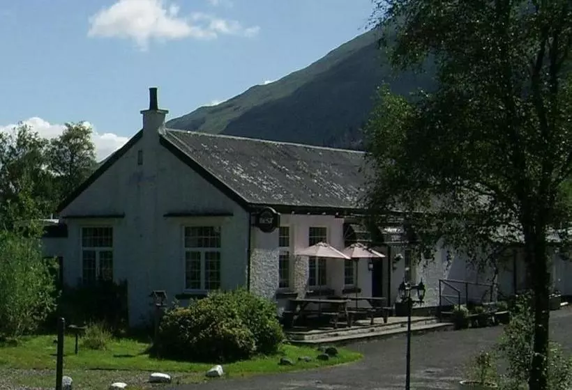 Aamiaismajoitus (B&B) Ben More Lodge