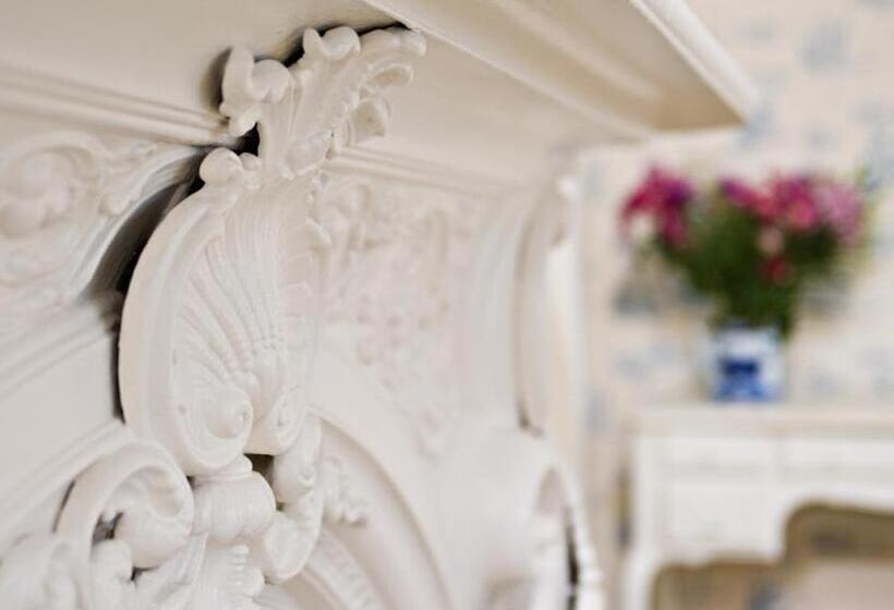 مبيت وإفطار Castle House B And B