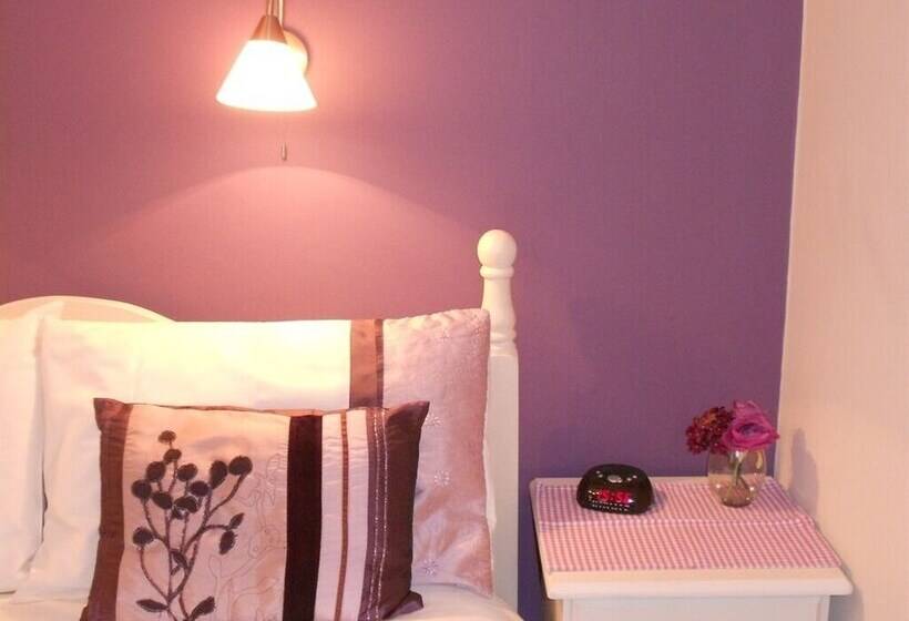 مبيت وإفطار Cromwell House