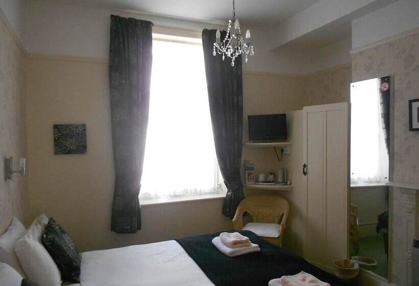 مبيت وإفطار Cromwell House