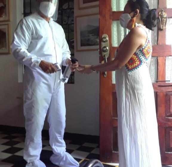 تختخواب و صبحانه Mauricio Babilonia