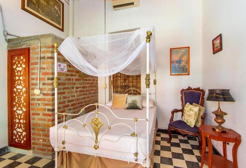 تختخواب و صبحانه Mauricio Babilonia