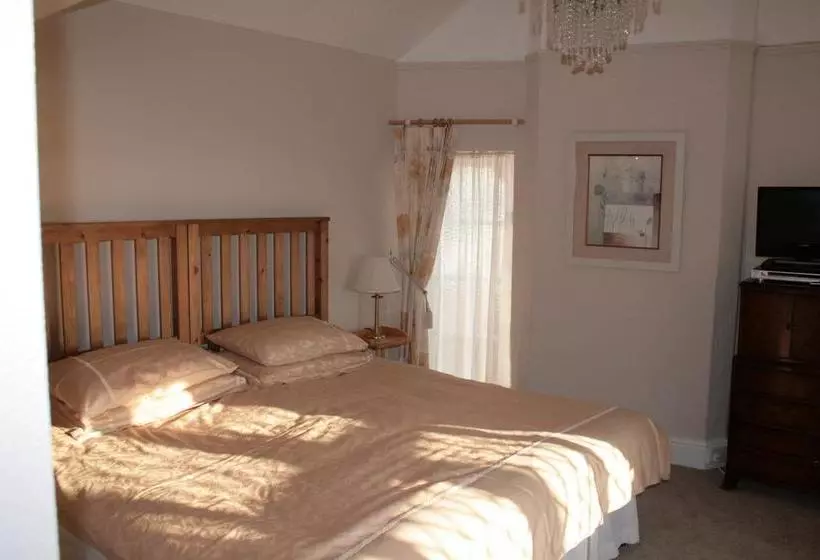 Bed and Breakfast The Minadab Cottage
