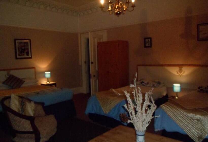 Bed and Breakfast The Thistle