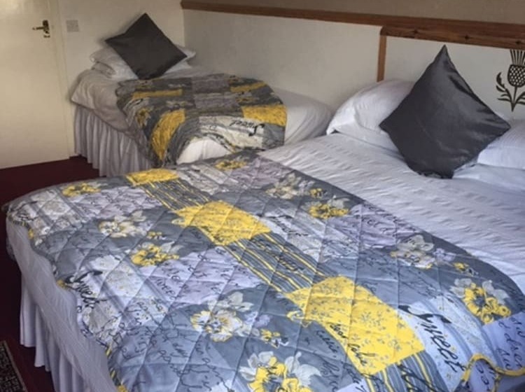 Bed and Breakfast The Thistle