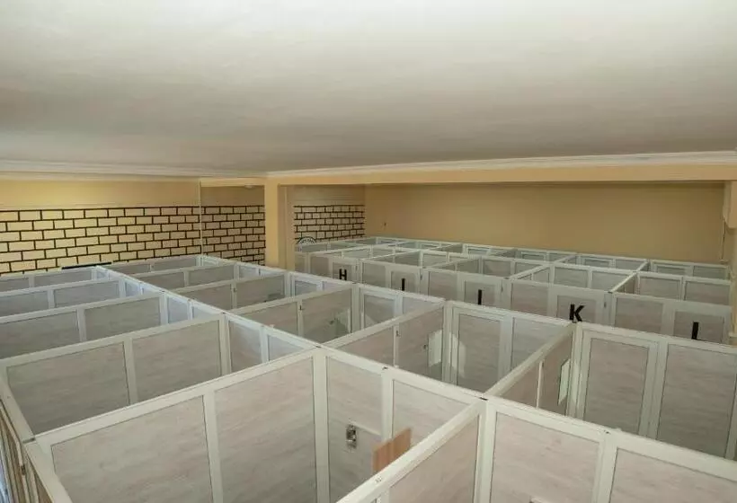 Hostel Mandaria