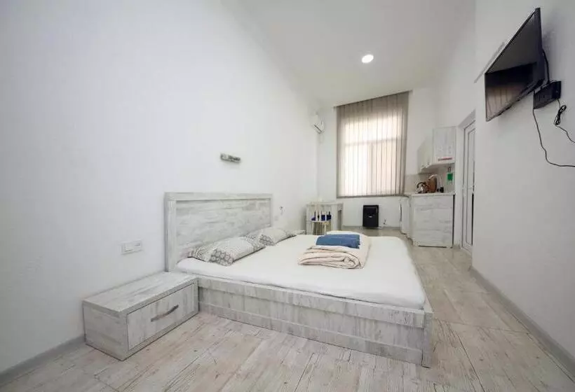 Hostel Mandaria