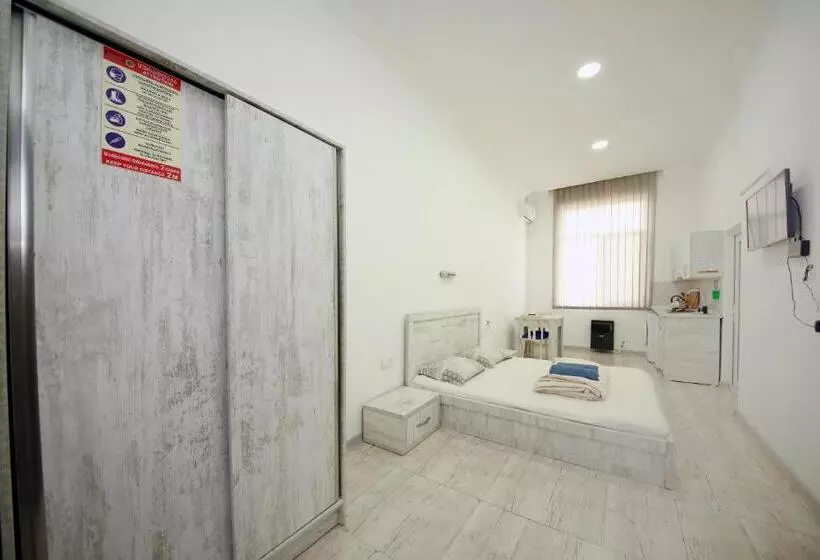 Hostel Mandaria
