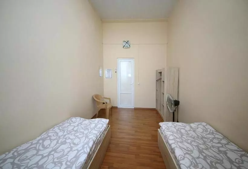 Hostel Mandaria