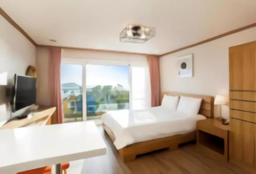 ホテル Dombe Resort