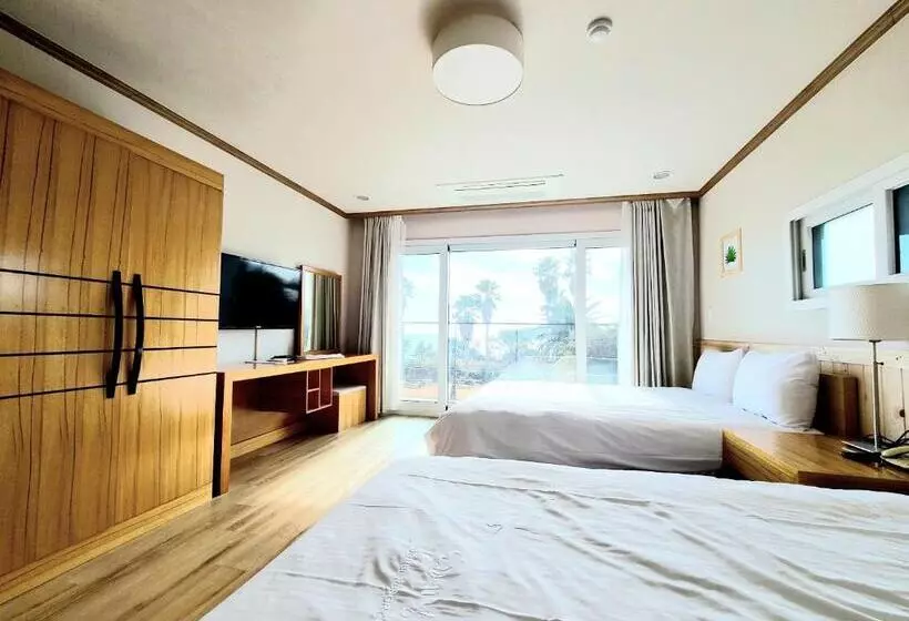 ホテル Dombe Resort