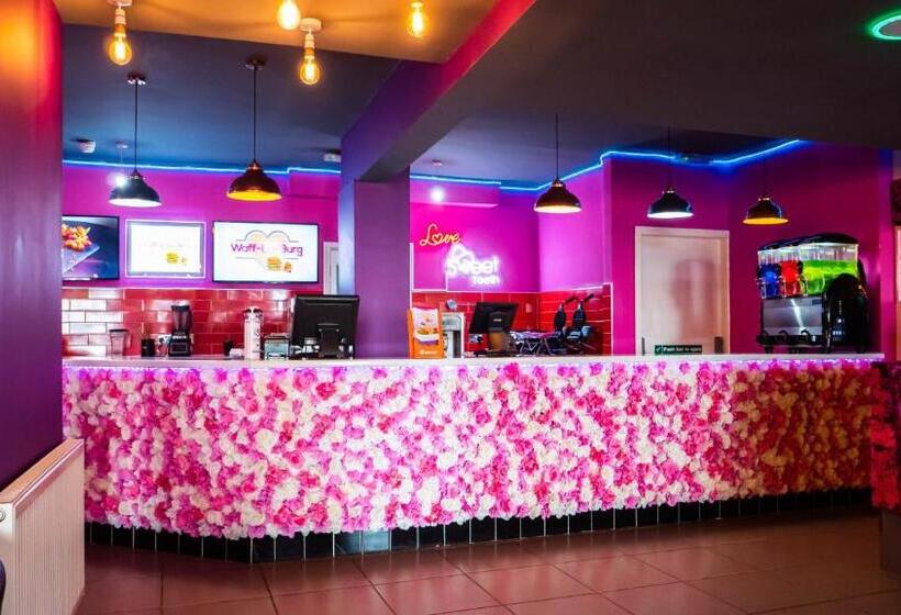 בית מלון כפרי Hello Roomz