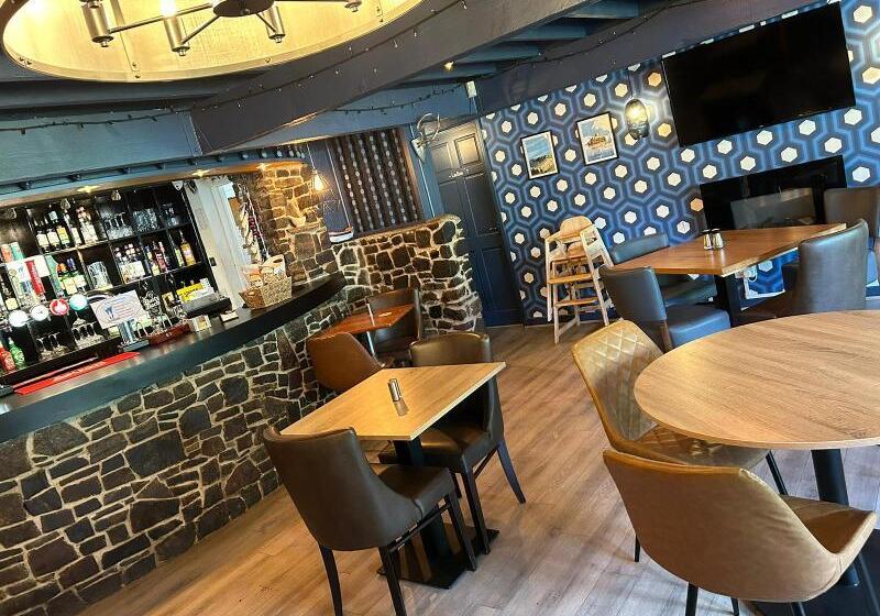 فندق Lamphey Hall