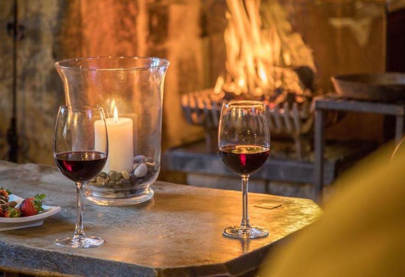 בית מלון כפרי Santo S Higham Farm