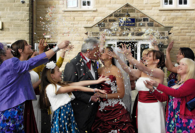 בית מלון כפרי Santo S Higham Farm