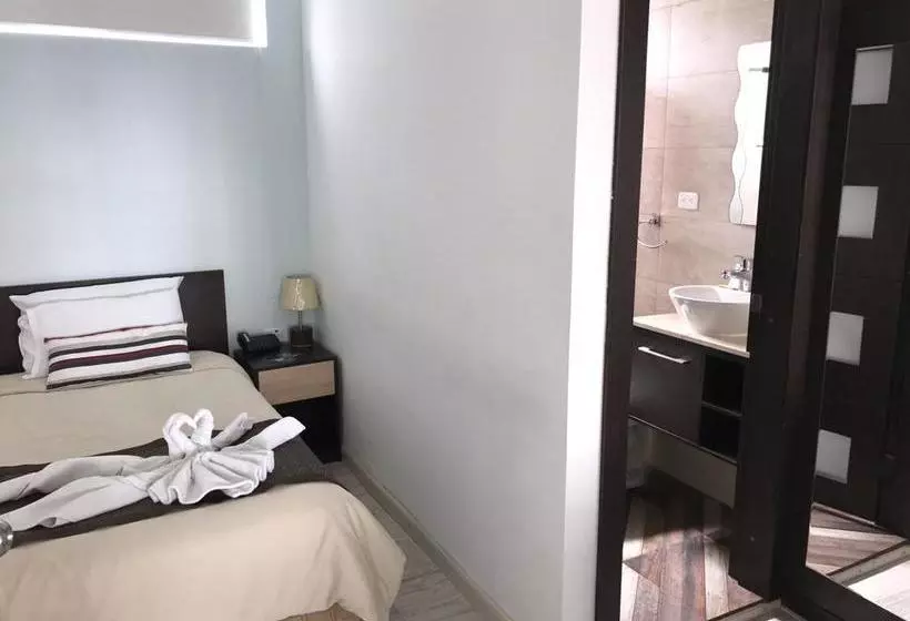 Hotel Shalom