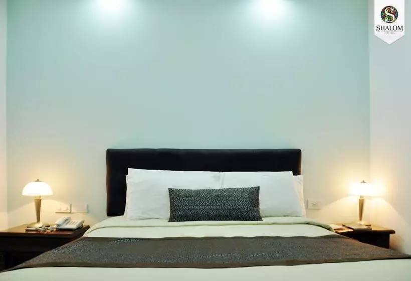 Hotel Shalom