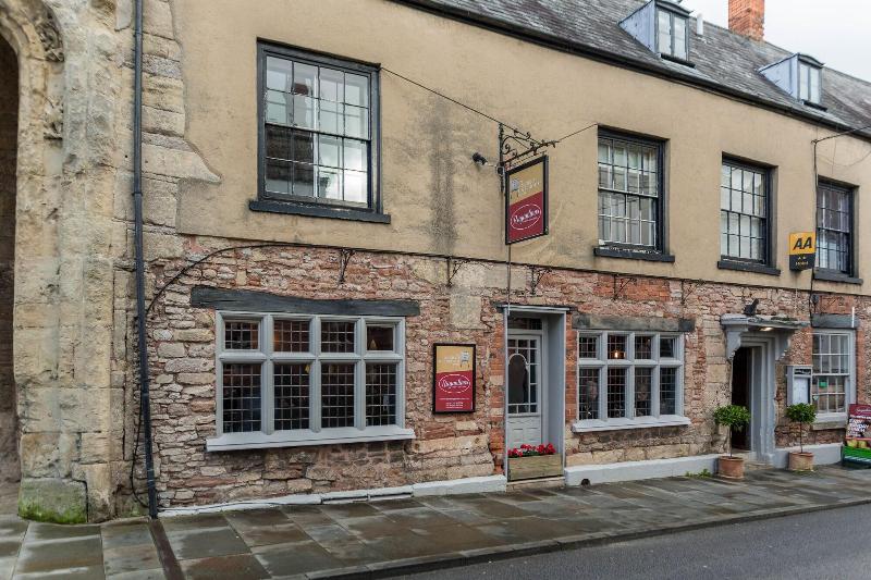 ホテル The Ancient Gatehouse & Rugantino Restaurant