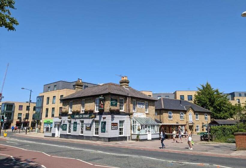 فندق The Earl Of Derby