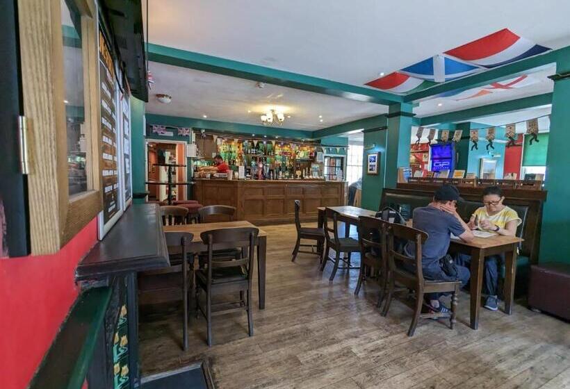 فندق The Earl Of Derby