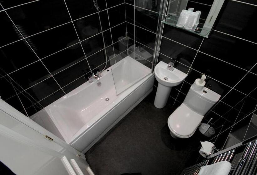 فندق The White House Inn   Whitby