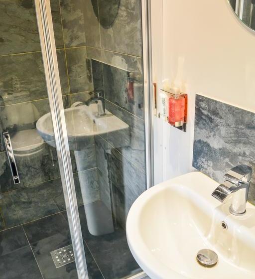 בית מלון כפרי The Winston