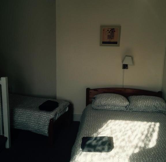 בית מלון כפרי The Winston