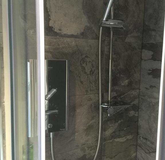 בית מלון כפרי The Winston