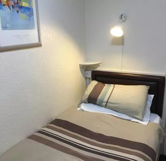 Redbeck Motel