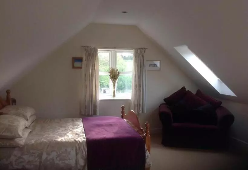 Stone Hill Farm B&b