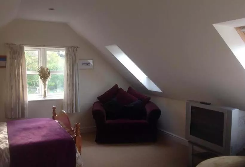 Stone Hill Farm B&b
