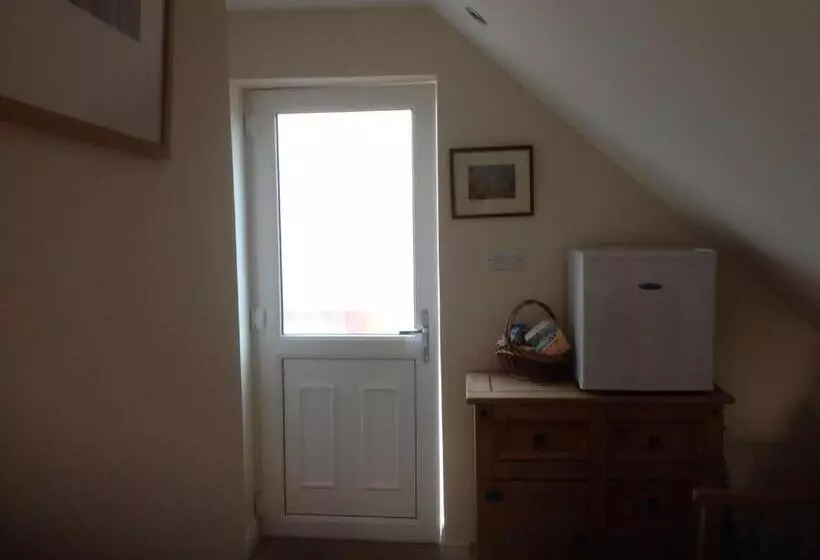 Stone Hill Farm B&b