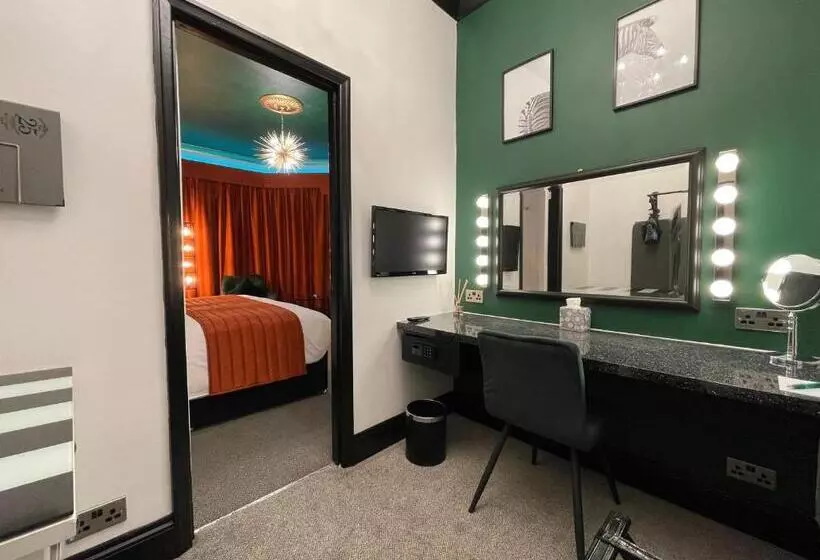 The 25 Boutique B&b   Adults Only