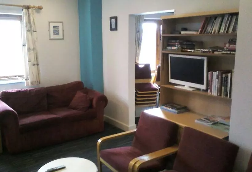 Yha Littlehampton   Hostel
