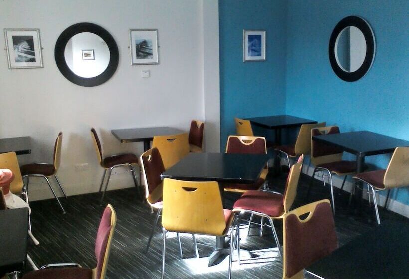 Yha Littlehampton   Hostel