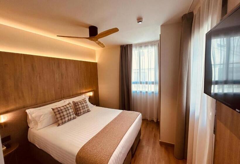 هاستل Nommadas Jero Only Adults