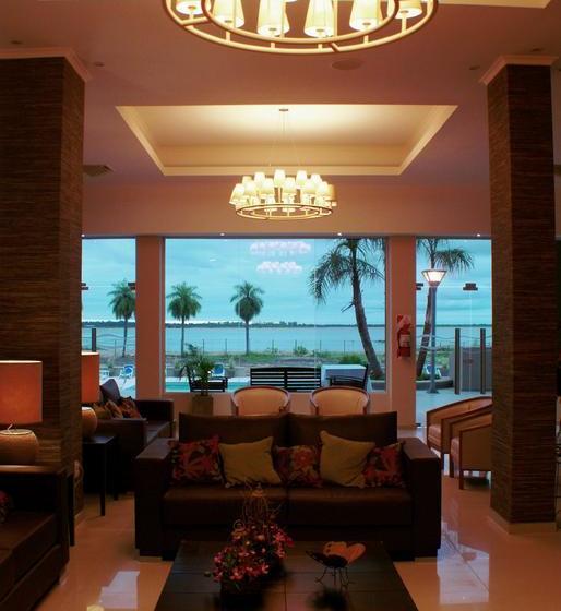 Condado Hotel Casino Paso De La Patria