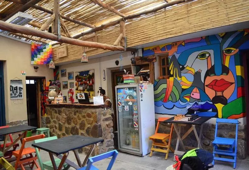 Giramundo Hostel